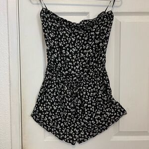 Strapless romper
